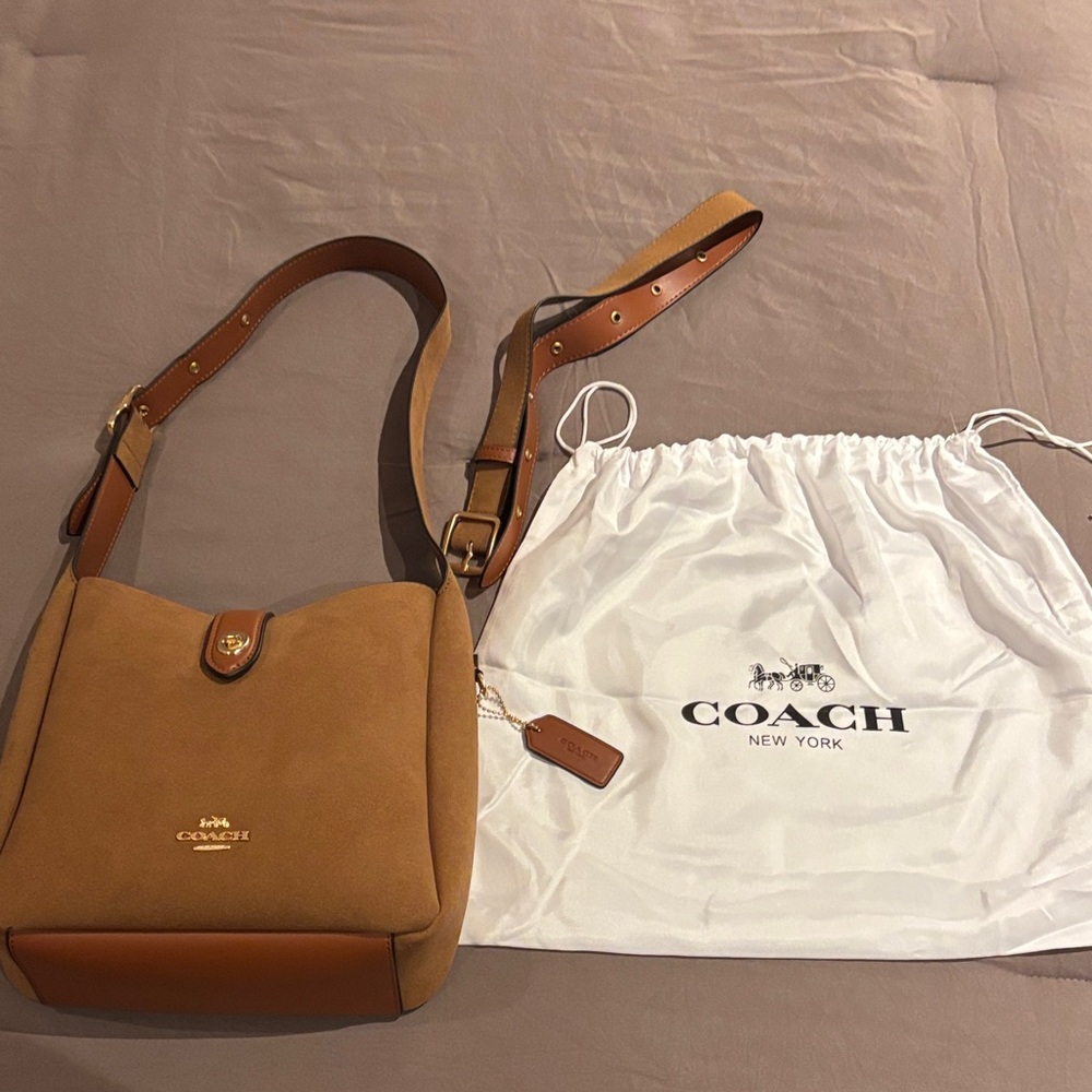 Coach Brown Leather Hadley Crossbody Bag band new with dust bag